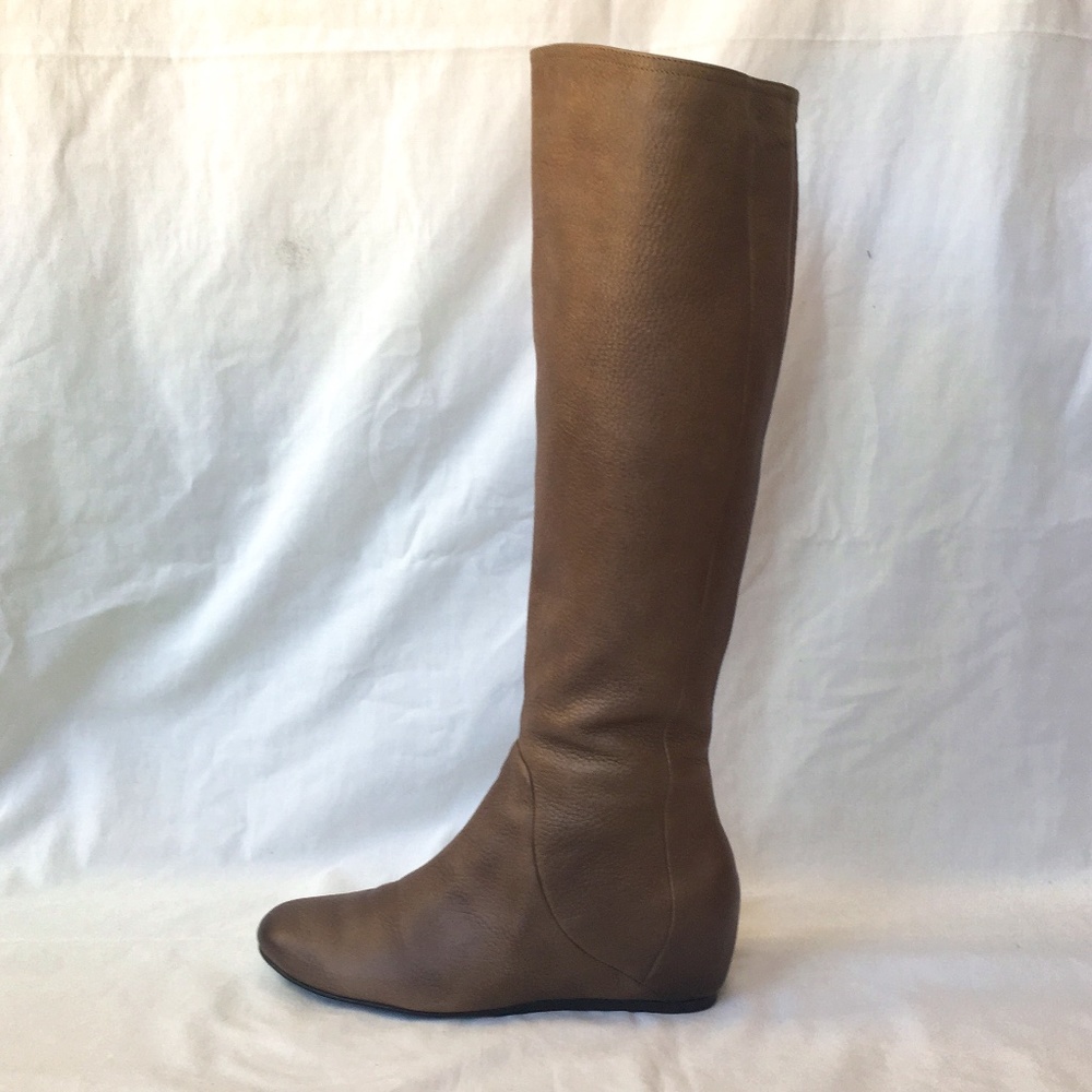 14th & Union 'Jeanette' leather boot 'mushroom' wedge heel size 8